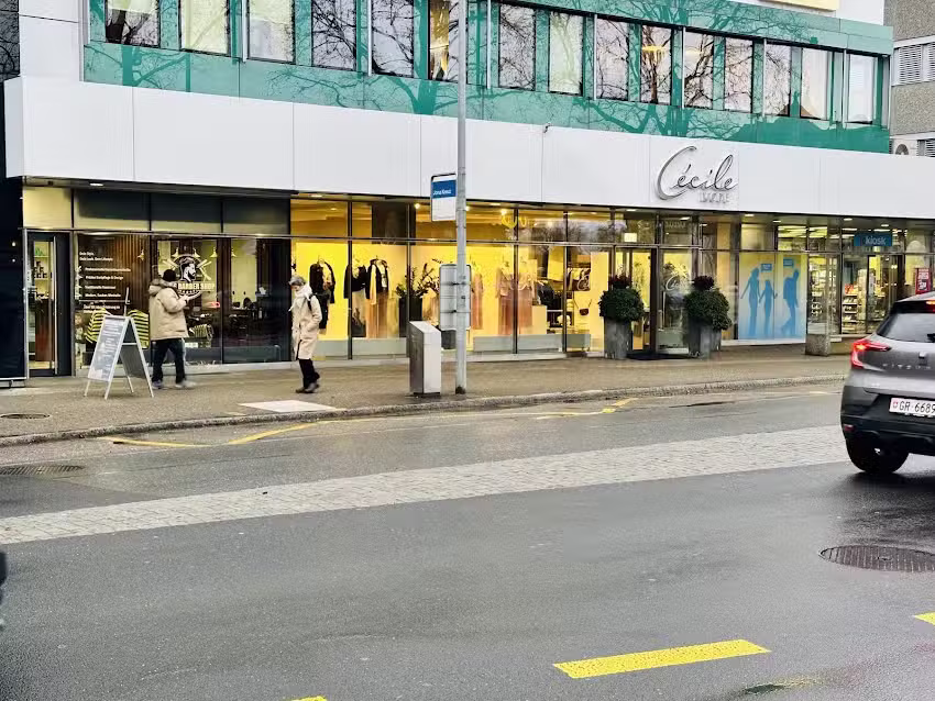 SALON DE COIFFURE D&rsquo;ADIL