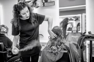 AMOR ARTIS HAIRDESIGN