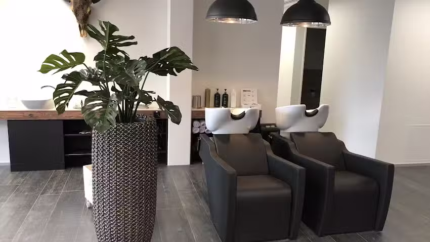 Andi Muff Coiffure – il tuo parrucchiere nella regione di Rothenburg, Emmen, Rain e Lucerna da oltre 30 anni