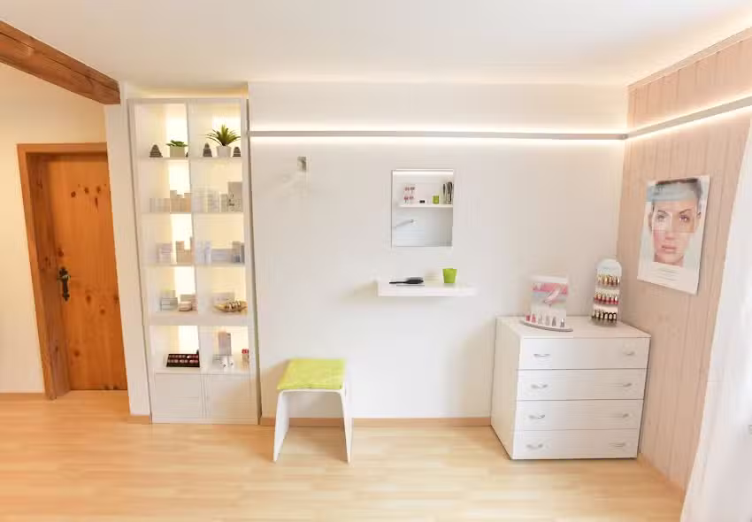 Andrea Cosmetics / Andrea Oechsle-Buchli