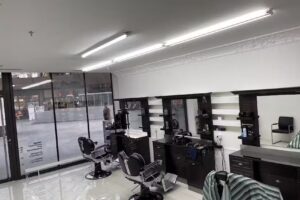 Avins coiffeur barber & Friseur