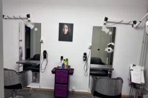 Black & White Coiffure