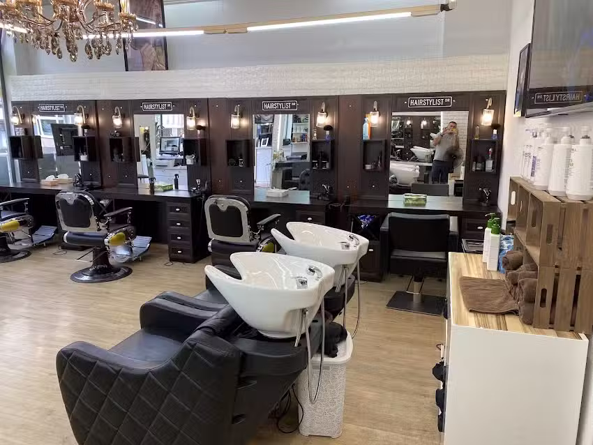 Parrucchiere 4, Badenerstrasse 75, 8004 Zurigo, Staufacher