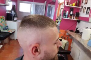 Salone di parrucchiere Dunia