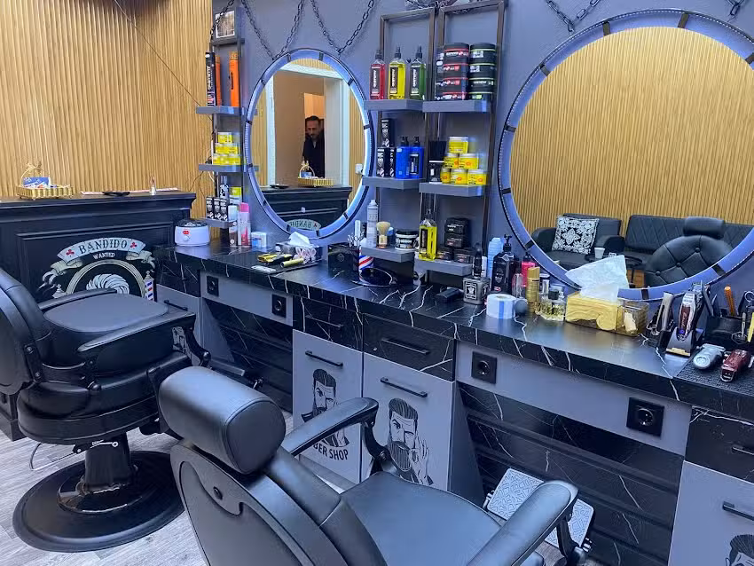 Salone di parrucchiere Goldbrunnen