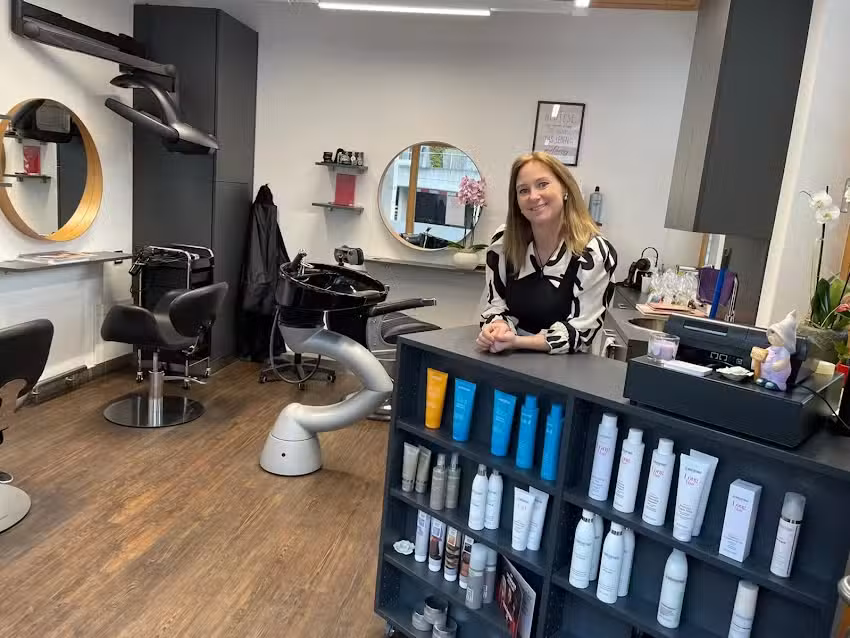 Parrucchiere Hairsession Carmen