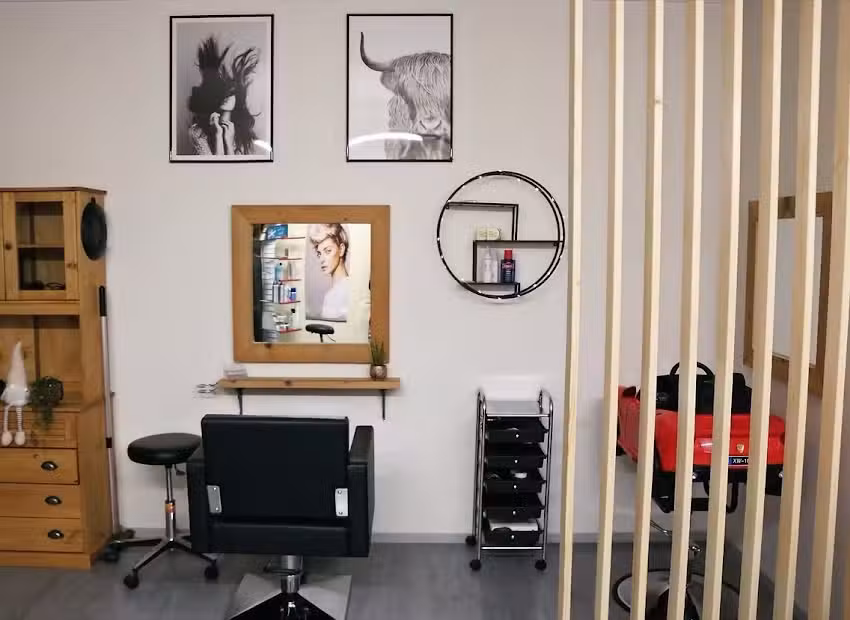 Coiffeur Hoorstöbli