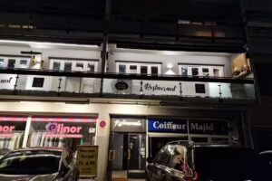 Salone di parrucchiere Majid