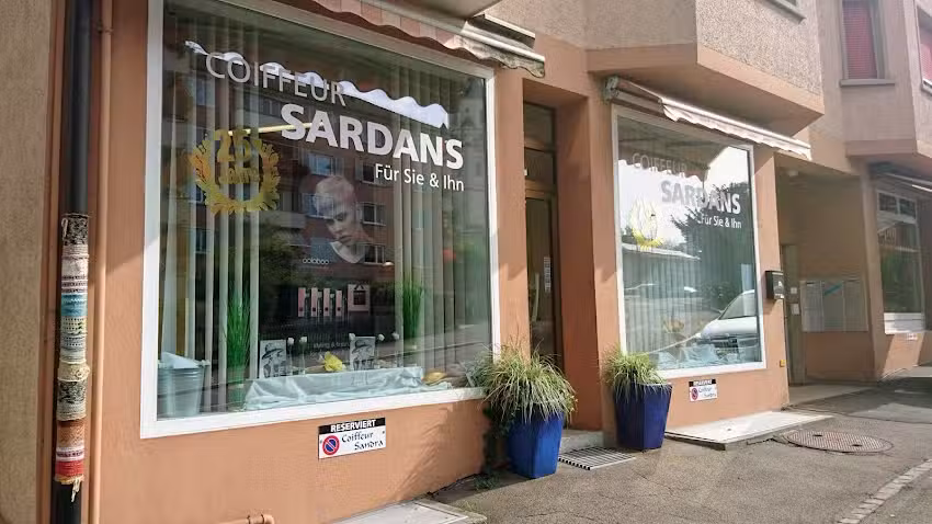 Salone di parrucchiere Sardans