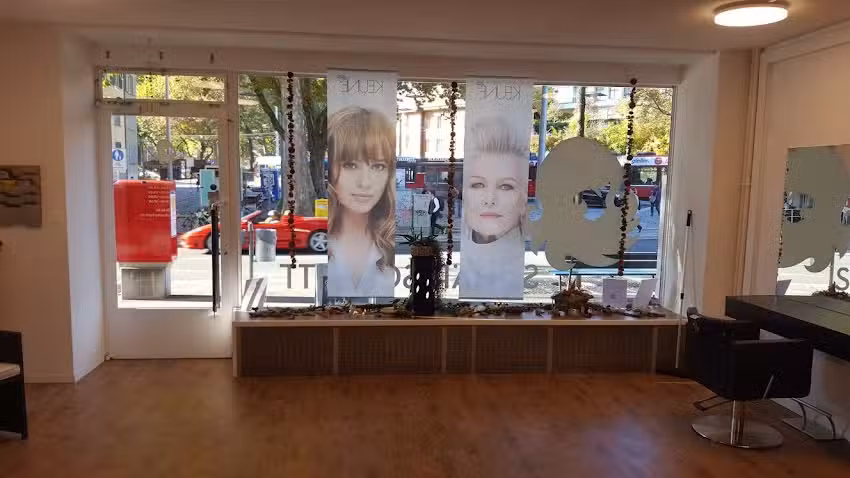 Coiffeur Schärischnitt