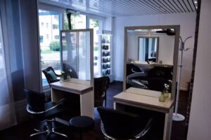 Coiffeur Schnittwerk di Fabienne GmbH (ex Coiffure Etter)