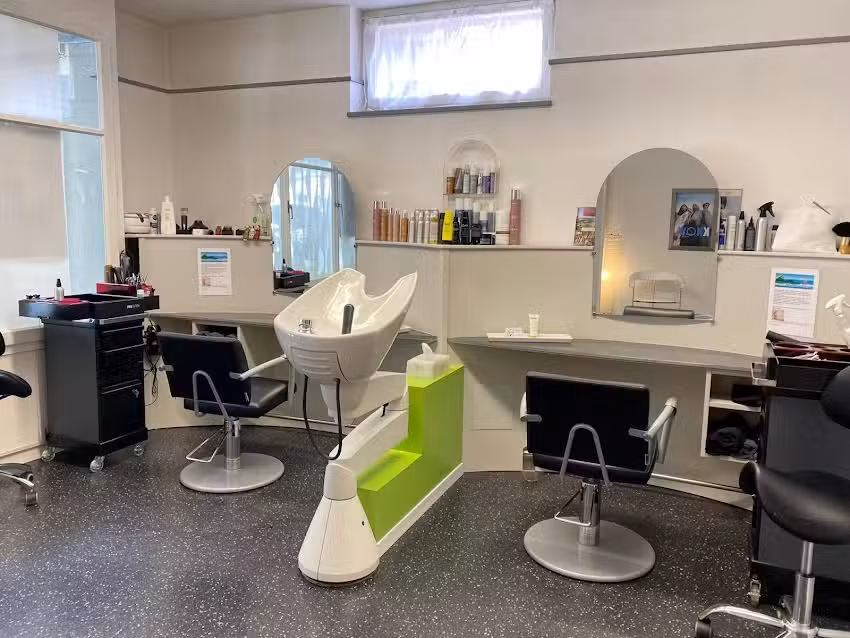 Coiffeur zur Linde