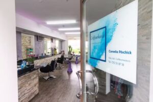 L’arte dell’acconciatura di Cornelia Pöschick