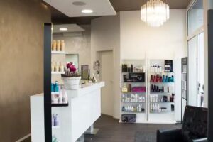 Salone di parrucchiere Amica