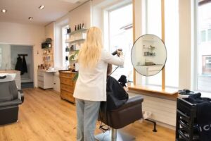 Coiffure Derby by gasshair