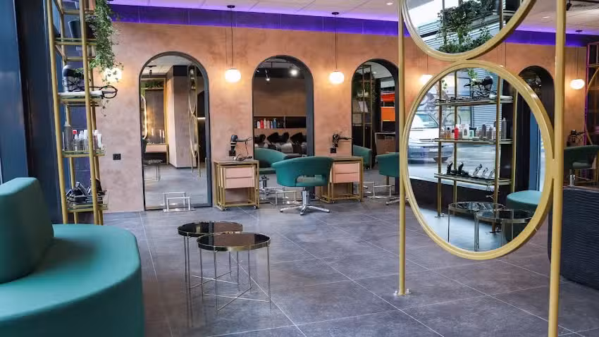 Coiffure et maquillage – The studio créateur