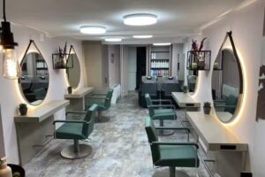 Coiffure Kettenbrücke