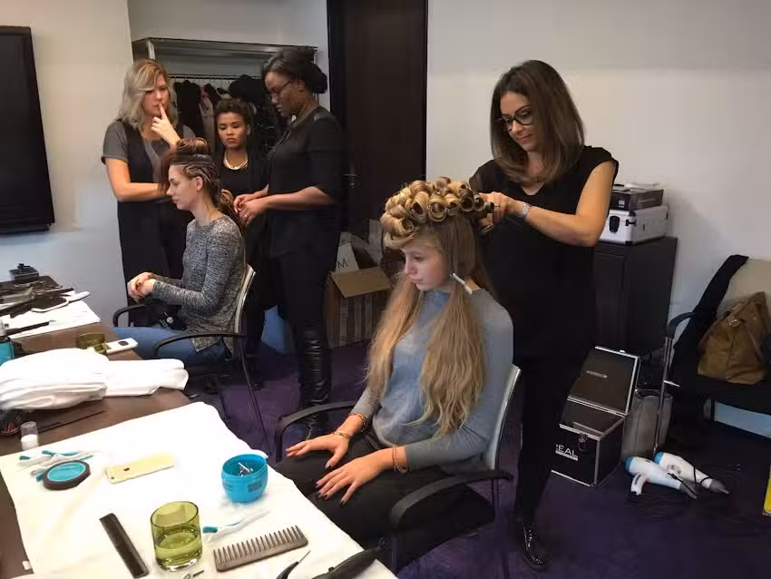 Coiffeur sur la place du village, Wattwil