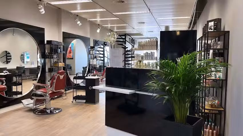 Créa’Tifs Coiffure, Jacky Mayor