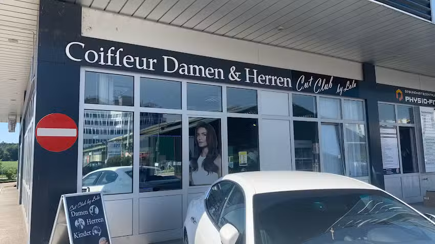 Cut Club di Lola Bülach