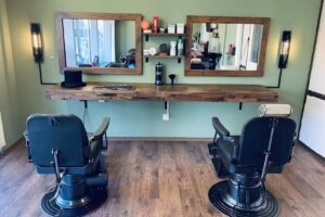 Le coiffeur pour hommes de Dejan à Hägendorf