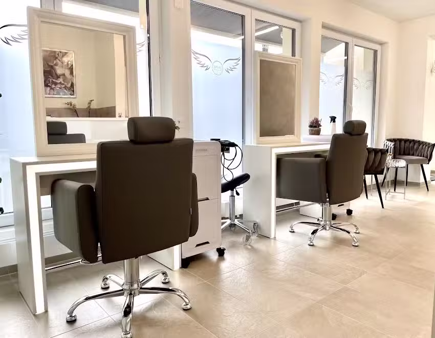 Salone di trucco e parrucco Divine Feminine