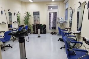 Estetica COIFFURE Kosmetik Mathez