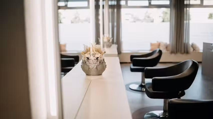 Fabienne Mühlebach Cheveux & Vous | Individuel et personnel – Votre coiffeur à Zurzach