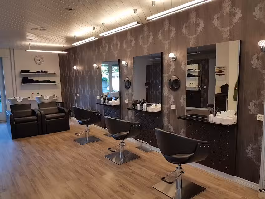 Gulzar Hairstyle Damen & Herren Coiffeur