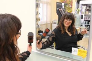 GALERIE DE CHEVEUX par Paola