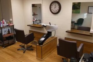 SALA PARRUCCHIERI 13