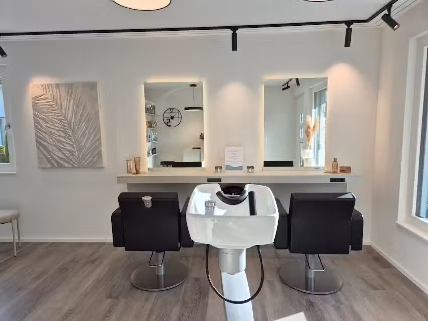 Brillance des cheveux de Nicole