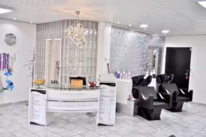 Club di bellezza e parrucchieri