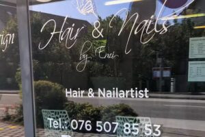 Capelli e unghie di Emi