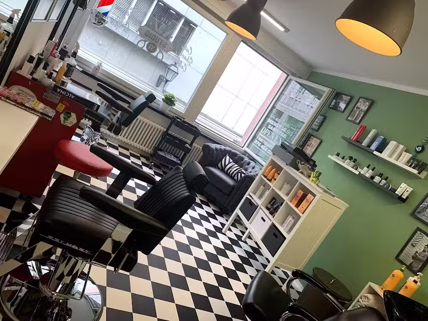 STUDIO DE COIFFURE 31