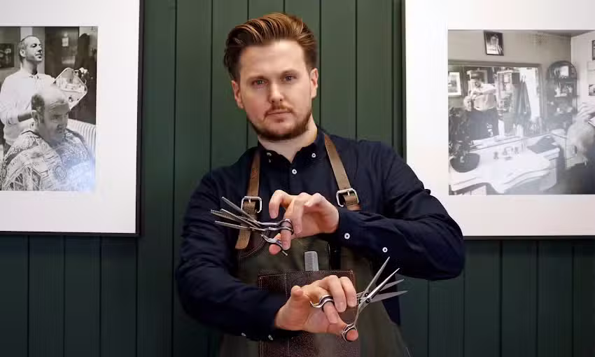 Parrucchiere per uomo Sacha