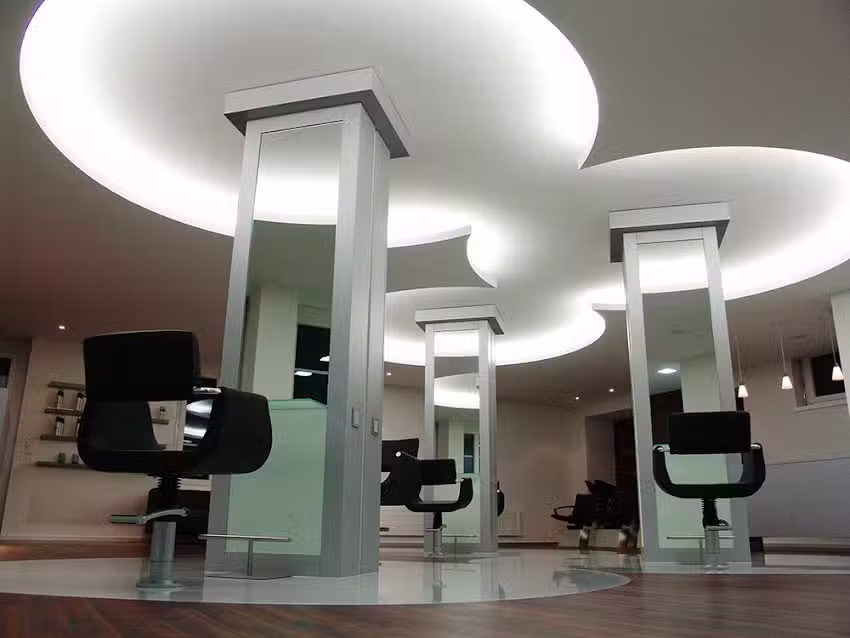 HOB House of Beauty – Mels | Coiffure – cosmétiques – manucure