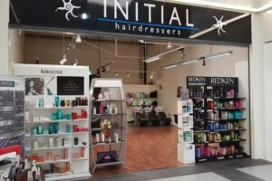 Elementi essenziali per capelli INITIAL – Coiffeur Avenches