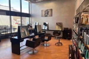 Elementi essenziali per capelli INIZIALI – Coiffeur Conthey