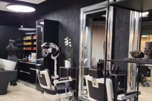 INITIAL hair essentials – Coiffeur Fribourg La Galerie