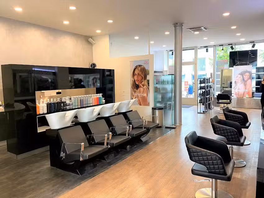 Prodotti essenziali per capelli INITIAL – Coiffeur Friborg