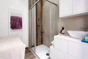 Institut Aphrodite Beauté, De Nisi Annamaria