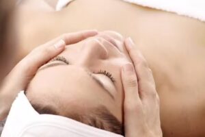 Istituto di bellezza Agena, Sara Esposito