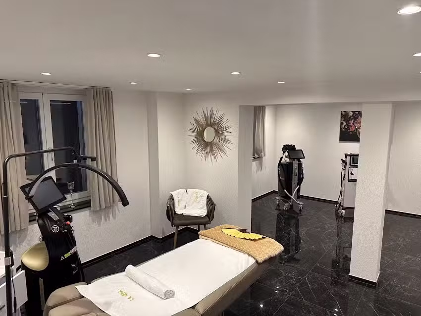 LA REINA – Bellezza e Benessere