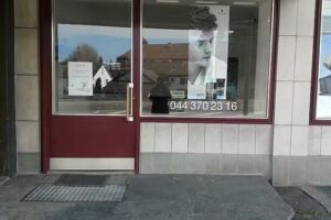 Tagliamo l’acconciatura