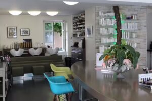 fou ART DE LA COIFFURE – Coiffure Zurich