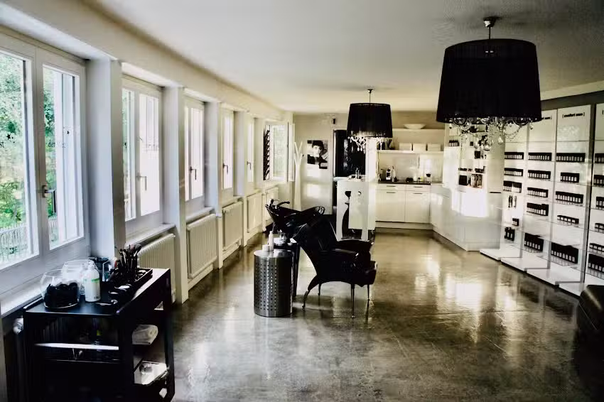 Martin Ulrich Esthetics AG / Event & Hotel Säumertavernen AG