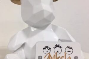 Mikela Casting Parrucchiere