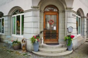 Renata, coiffeuse spécialisée en cheveux naturels