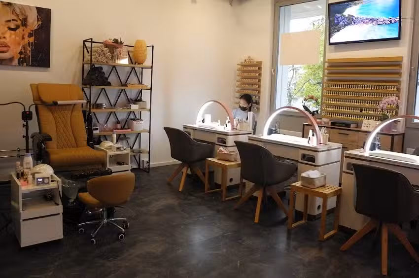 Nea Ongles & Beauté